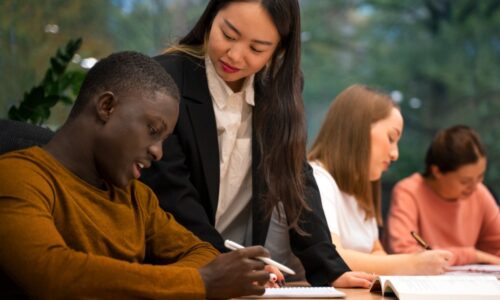 Level 5 Diploma in Teaching (Further Education and Skills)